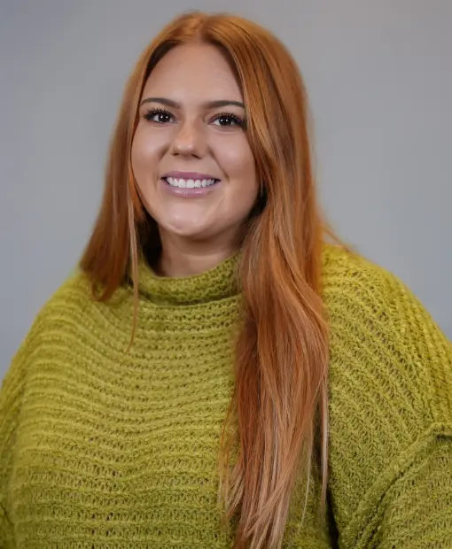 Img_Abby_Headshot-converted